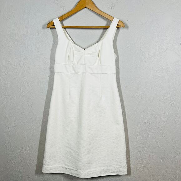 Lilly Pulitzer Embossed Daisy Halter Dress Mini White Casual Spring - 2 - Picture 2 of 7